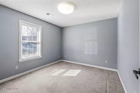 Bedroom - 270 Gaslight Cv, Hernando, MS 38632 photo 1 of 3