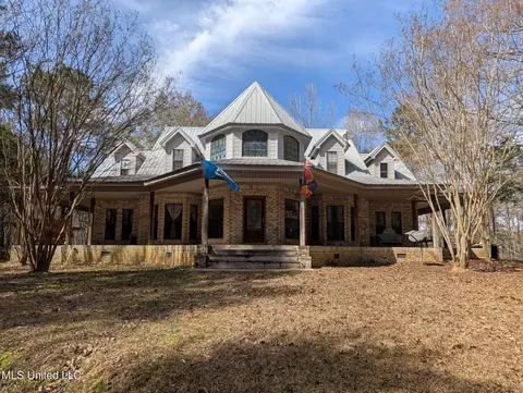 642 SW Columbine Ln, Brookhaven, MS 39601