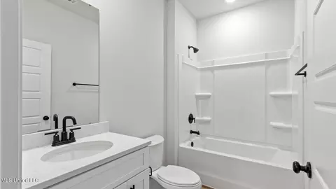 Bath - 17421 Willow Cv, Saucier, MS 39574 photo 1 of 1