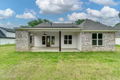 Exterior - 122 Grayson Way, Madison, MS 39110 photo 10 of 10