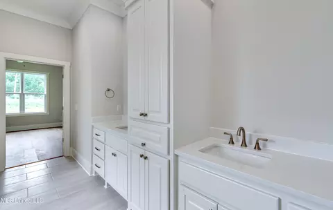 Bath - 122 Grayson Way, Madison, MS 39110 photo 2 of 10