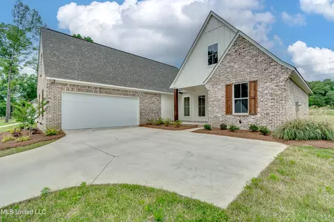 Exterior - 122 Grayson Way, Madison, MS 39110 photo 4 of 10