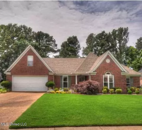 9389 Bryant Trent Blvd, Olive Branch, MS 38654