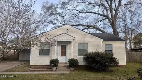 1701 Eastwood Rd, Natchez, MS 39120