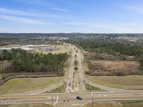 002 Stonebridge, Brandon, MS 39042