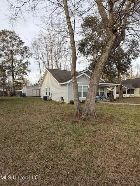 Exterior - 58 Third Ave, Lucedale, MS 39452 photo 2 of 3