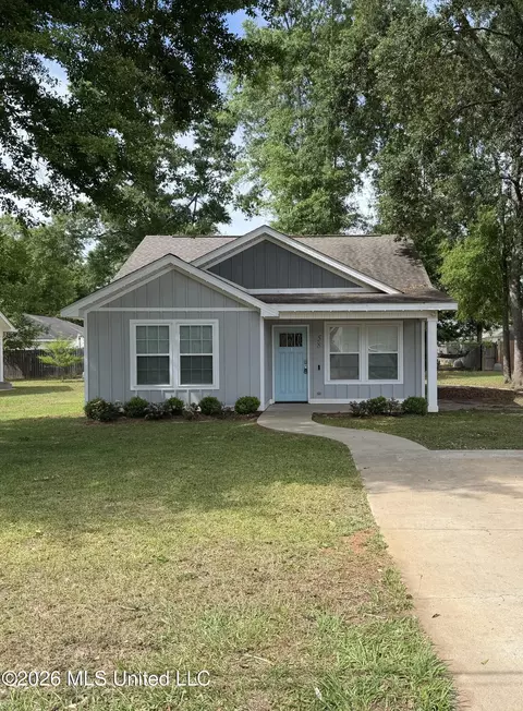 58 Third Ave, Lucedale, MS 39452