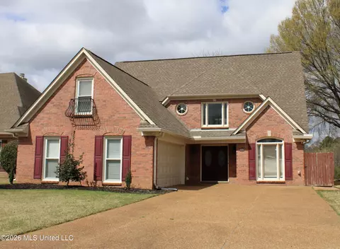 8049 Montrose Dr, Olive Branch, MS 38654
