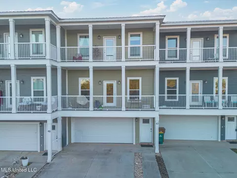 47 Oak Alley Ln, Long Beach, MS 39560