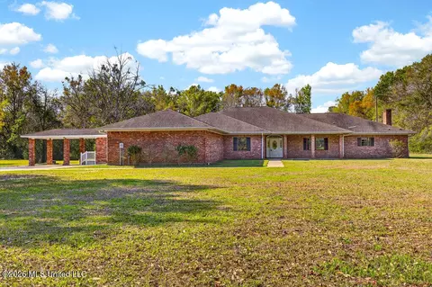 18265 Landon Rd, Gulfport, MS 39503