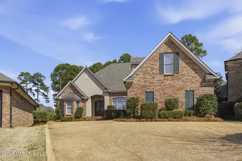 404 Bay Cv, Ridgeland, MS 39157