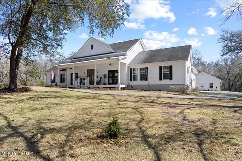 14301 Wolf Run Blvd, Gulfport, MS 39503