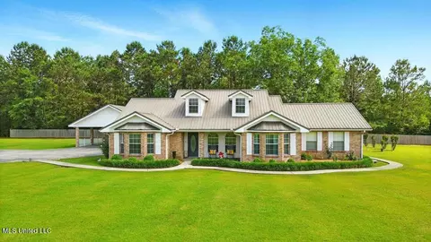 11084 Road 231 11080 Road 231, Picayune, MS 39466