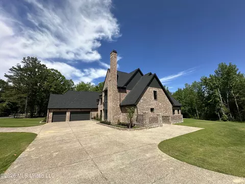 Exterior - 7000 Vaiden Rd, Hernando, MS 38632 photo 2 of 3
