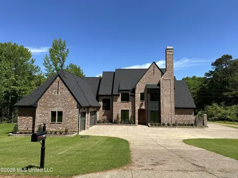 7000 Vaiden Rd, Hernando, MS 38632