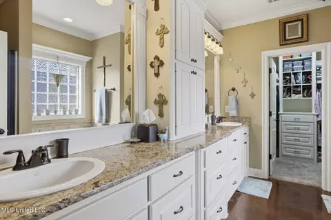 Other - 128 Belle Oak Dr, Brandon, MS 39042 photo 7 of 15
