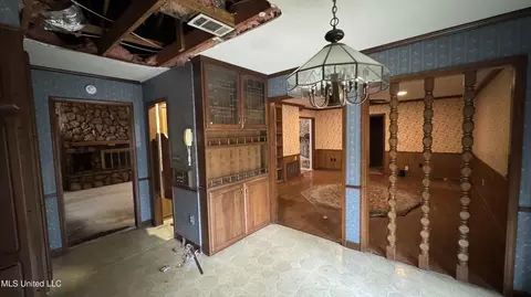 Entry Way - 115 Avian Ln, Jackson, MS 39204 photo 3 of 3