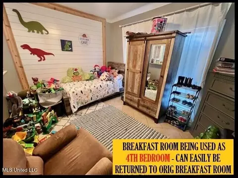 Bedroom - 1742 W Keenlan Dr, Hernando, MS 38632 photo 2 of 9