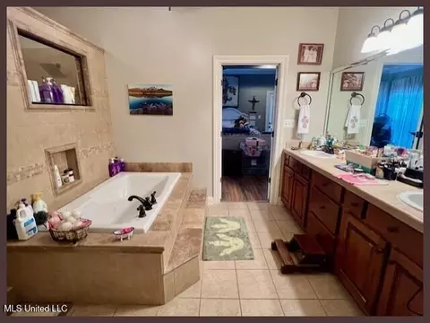 Other - 1742 W Keenlan Dr, Hernando, MS 38632 photo 7 of 14