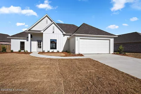 134 Hunters Way, Canton, MS 39046