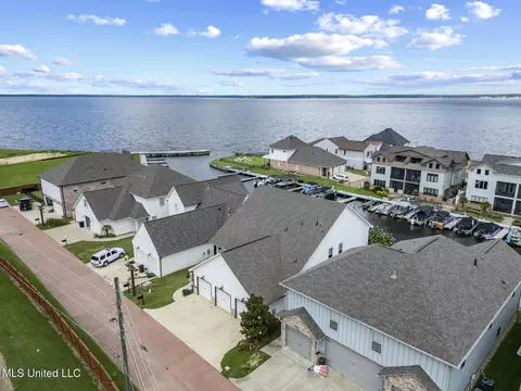 View/Area - 226 Port Arbor, Brandon, MS 39047 photo 12 of 12