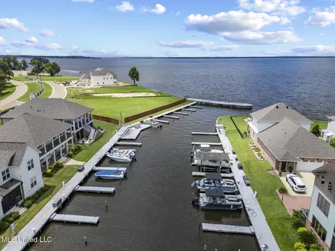 View/Area - 226 Port Arbor, Brandon, MS 39047 photo 6 of 12