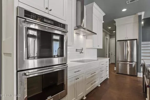 Kitchen - 226 Port Arbor, Brandon, MS 39047 photo 3 of 6