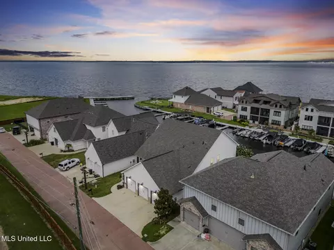 View/Area - 226 Port Arbor, Brandon, MS 39047 photo 11 of 12