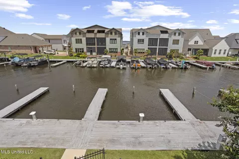 View/Area - 226 Port Arbor, Brandon, MS 39047 photo 2 of 12