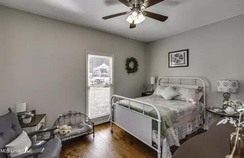 Bedroom - 602 Cliffview Dr, Brandon, MS 39047 photo 9 of 12