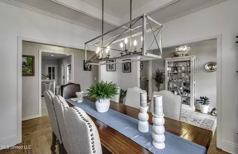 Dining - 602 Cliffview Dr, Brandon, MS 39047 photo 2 of 4