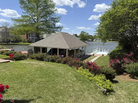 Exterior - 107 Belle Pointe, Madison, MS 39110 photo 14 of 19