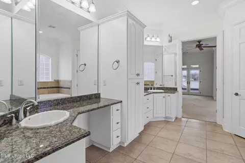 Bath - 107 Belle Pointe, Madison, MS 39110 photo 5 of 7