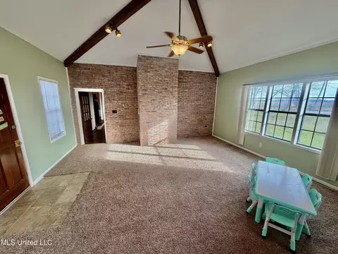 Living - 407 Juniper Ln, Ruleville, MS 38771 photo 3 of 3