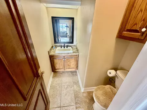 Bath - 407 Juniper Ln, Ruleville, MS 38771 photo 1 of 8