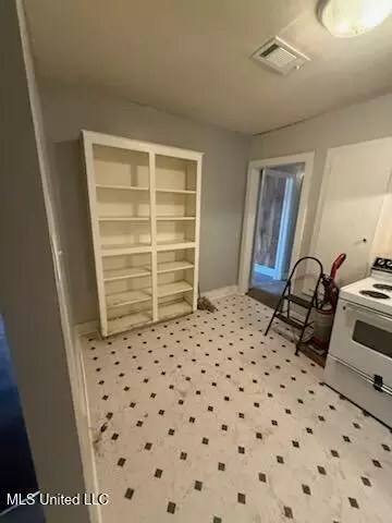 Other - 116 Treehaven Dr, Jackson, MS 39212 photo 2 of 9