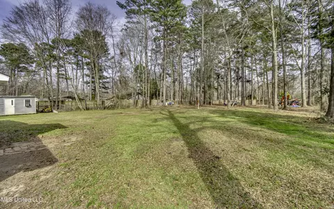 Exterior - 112 The Briers Dr, Florence, MS 39073 photo 7 of 8