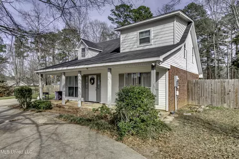 Exterior - 112 The Briers Dr, Florence, MS 39073 photo 3 of 8