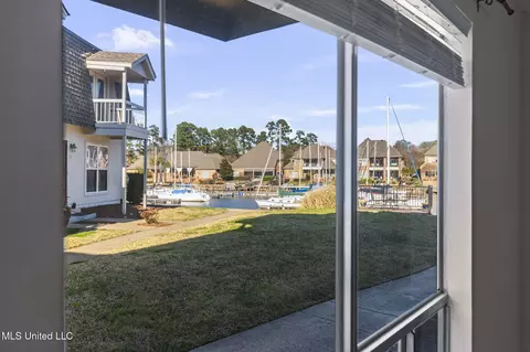 Exterior - 550 Post Rd #1002, Ridgeland, MS 39157 photo 4 of 17