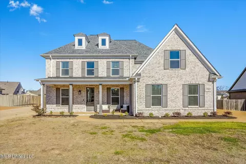 2320 Loisy Blvd, Hernando, MS 38632