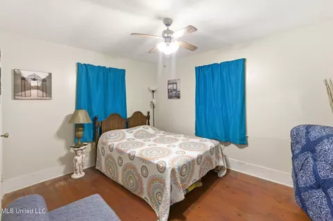 Bedroom - 608 E Railroad Ave, Gloster, MS 39638 photo 1 of 4