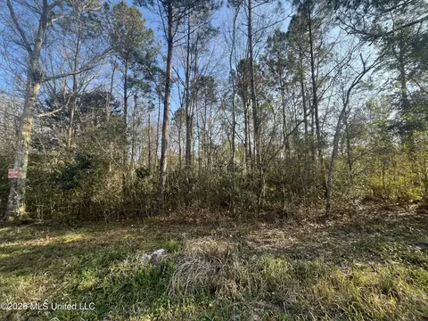 3700 Cochran Ave, Moss Point, MS 39562 photo 5