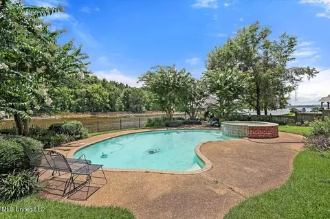 Exterior - 219 Northwind Dr, Brandon, MS 39047 photo 9 of 11