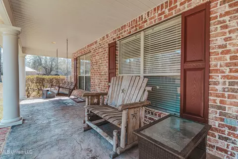 Exterior - 17113 E Spring Lake Dr, Vancleave, MS 39565 photo 4 of 19