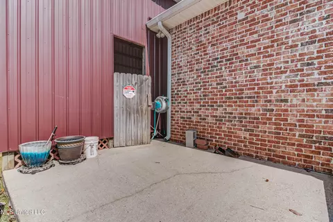 Exterior - 17113 E Spring Lake Dr, Vancleave, MS 39565 photo 14 of 19