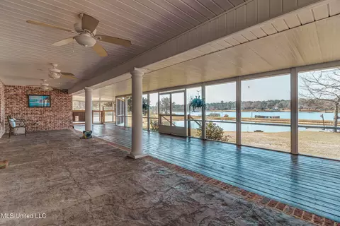 Exterior - 17113 E Spring Lake Dr, Vancleave, MS 39565 photo 8 of 19