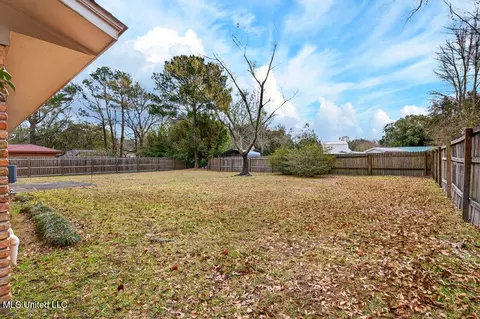 Exterior - 3861 River Pine Dr, Moss Point, MS 39563 photo 5 of 5