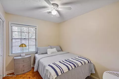 Bedroom - 5212 Hialeah Dr, Jackson, MS 39211 photo 3 of 5