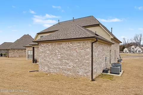 Exterior - 1567 Eden Loop, Hernando, MS 38632 photo 6 of 6