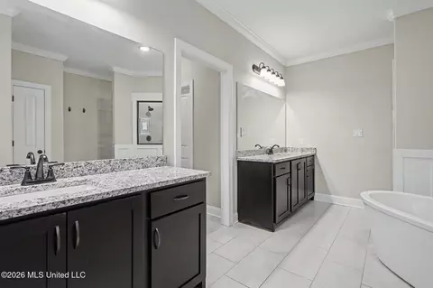 Entry Way - 1567 Eden Loop, Hernando, MS 38632 photo 4 of 7